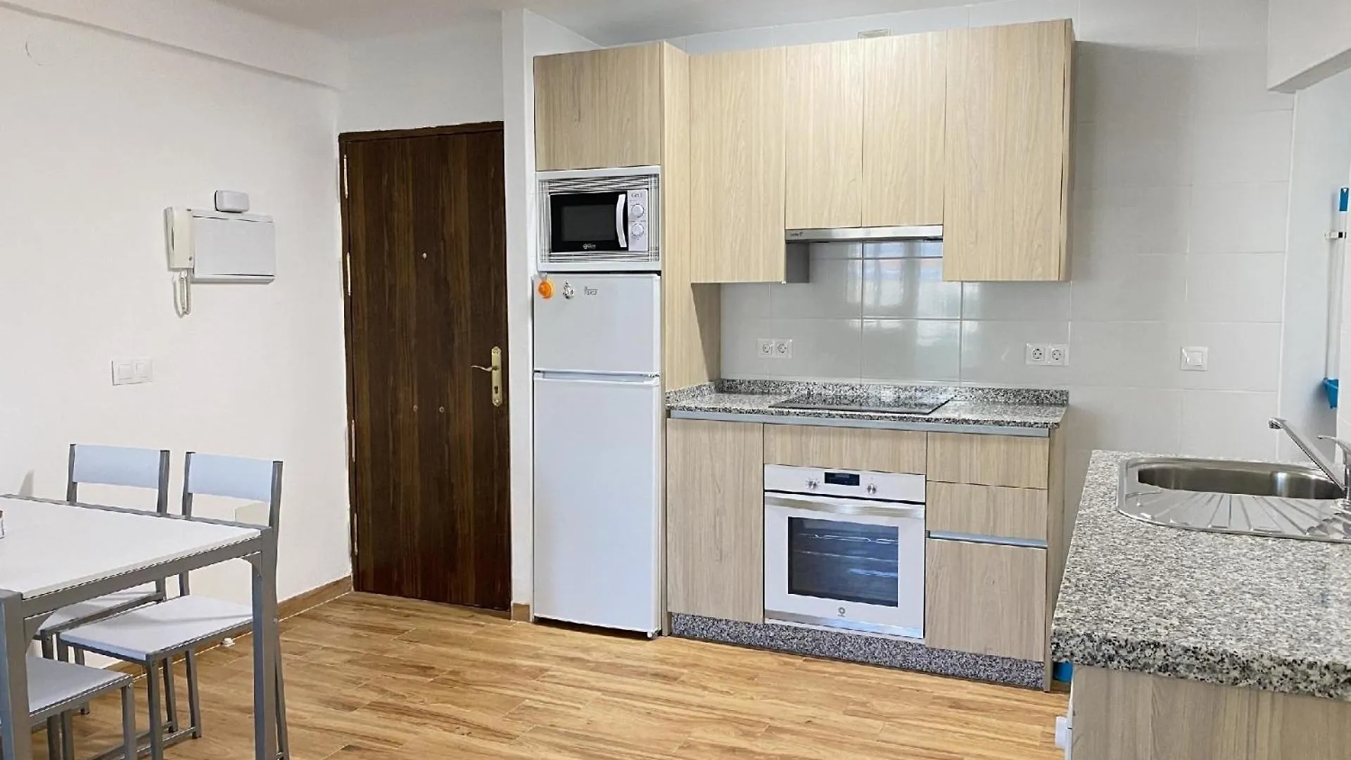 Apartamento Ferienwohnung Fuer 2 Personen Ca 60 Qm In Nerja, Andalusien Costa Del Sol
